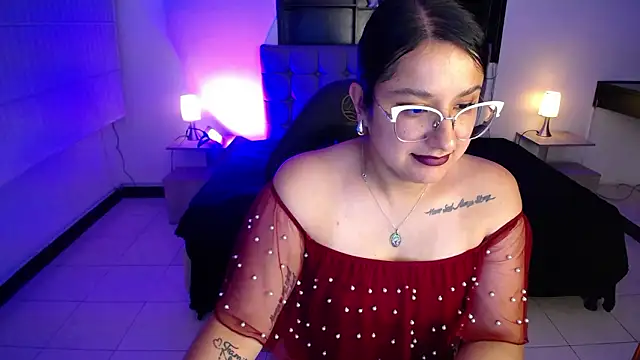 _sophiie_1's cam snapshot