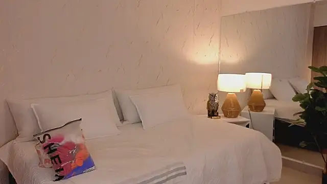 ava_blue's cam snapshot