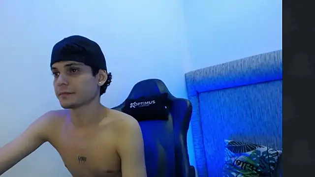 dilan_hott_'s cam snapshot