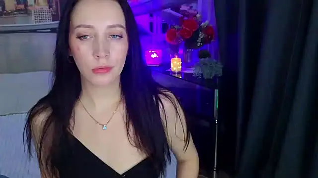 MonicaSweetx's cam snapshot