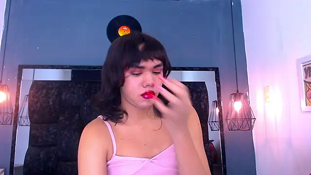 AndreaGil_'s cam snapshot