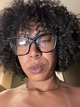 dianagolley420's cam snapshot