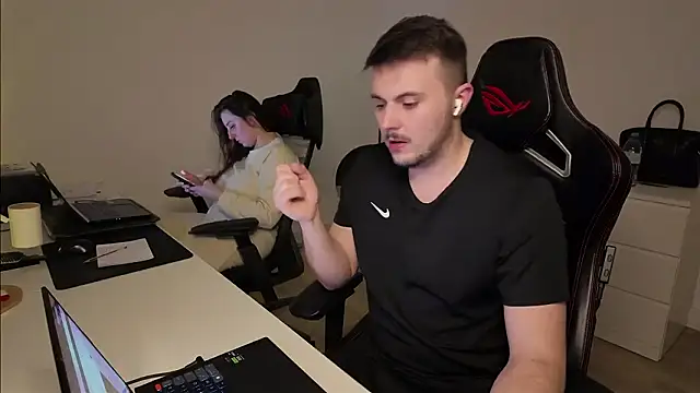 Luna_Doll@xh live sex cam