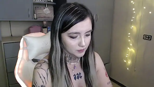 Rin_andersonn's cam snapshot