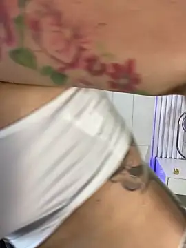 AlannaFoxx's cam snapshot