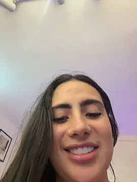 ValeryR_'s cam snapshot