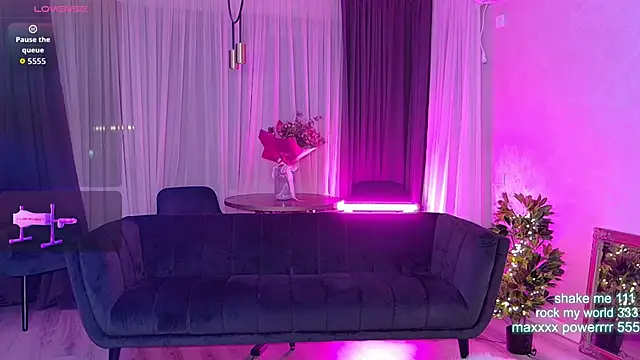 CutiePie69__'s cam snapshot