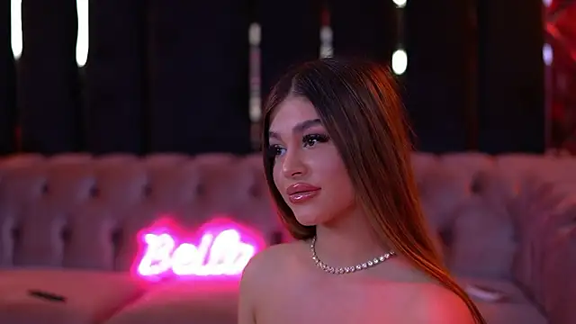 BellaNoirre live sex cam