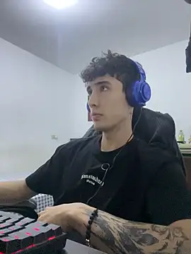 gojo_satoru_18 live sex cam