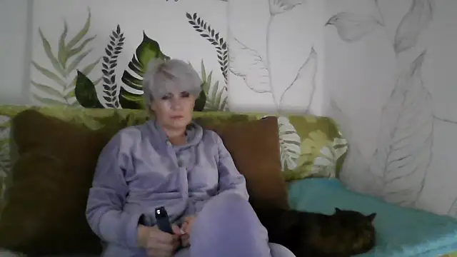 Catty_Lady's cam snapshot