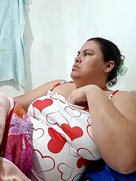 yaneth_'s cam snapshot