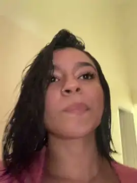 AlyssaRay's cam snapshot