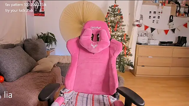 lil_lia live sex cam