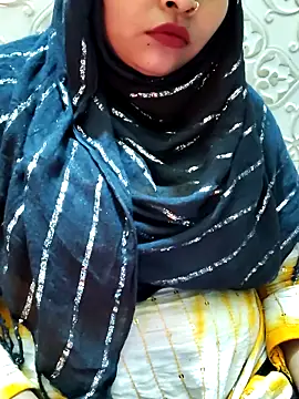 Indian-Nazia's cam snapshot