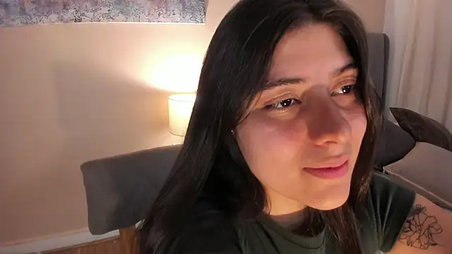 dakotaa__'s cam snapshot