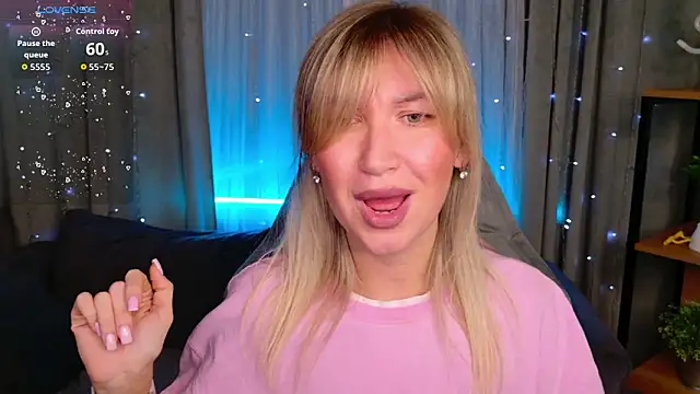 MilaBott's cam snapshot