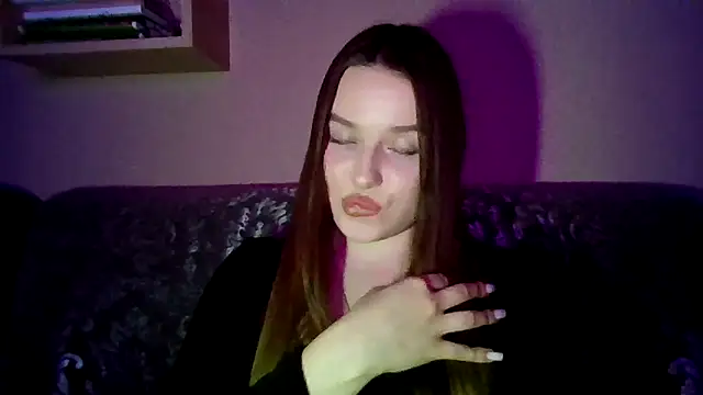 BratzDollVibes's cam snapshot