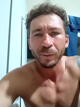 RobertoLuiz84's cam snapshot