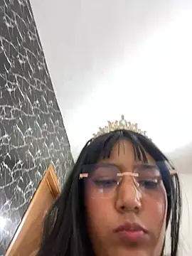 TheSexyLaura's cam snapshot