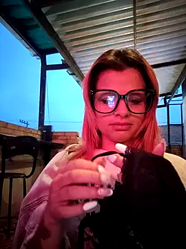 Cataleya_16's cam snapshot