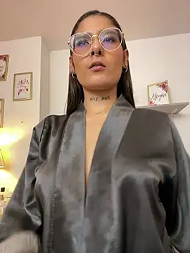 LauraRaider's cam snapshot