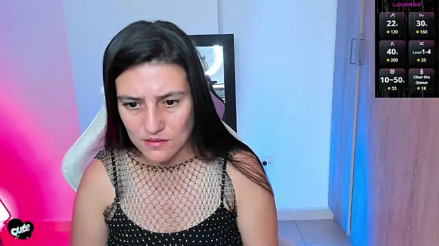 Saskyaa's cam snapshot