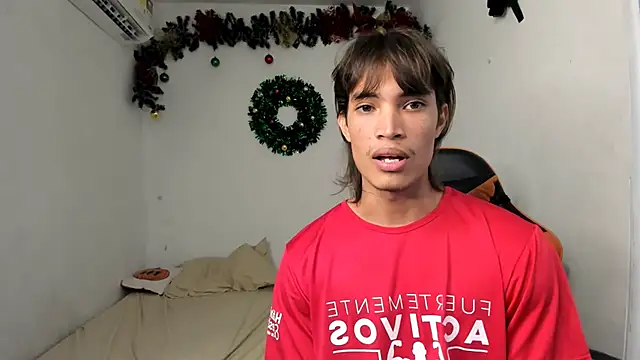 kenshi_roa's cam snapshot