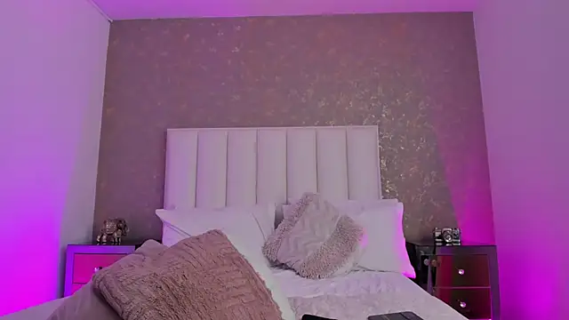 KaylieBrooks's cam snapshot