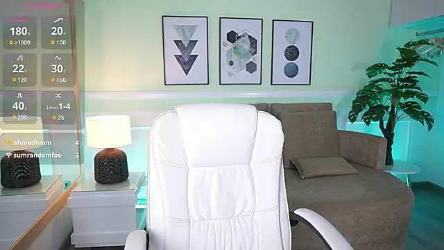 EmilyTurneer's cam snapshot