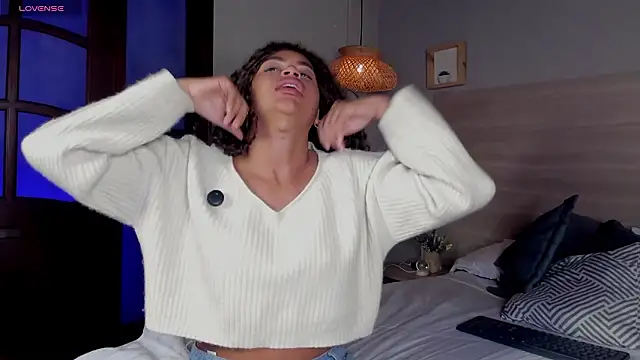 nayah__'s cam snapshot