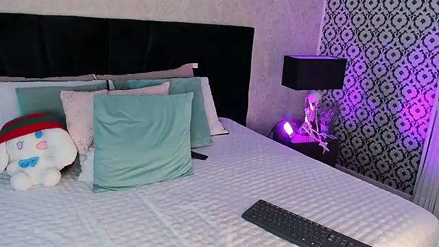 mariianna_lopez_'s cam snapshot