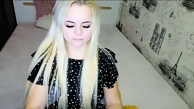 lovely-eyes's cam snapshot