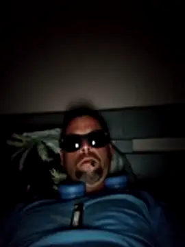 Makemecomin20min's cam snapshot