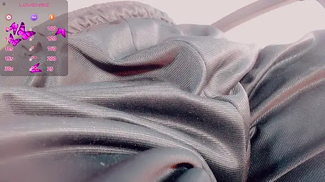 Oriana_braom's cam snapshot