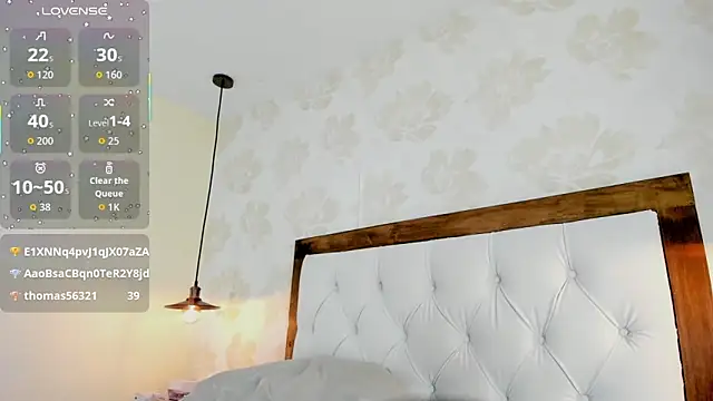 IRISCLARK1's cam snapshot