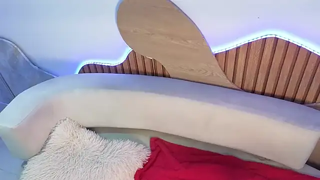 madisonjones-'s cam snapshot