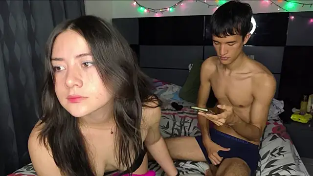 TrampTalesOfLove live sex cam