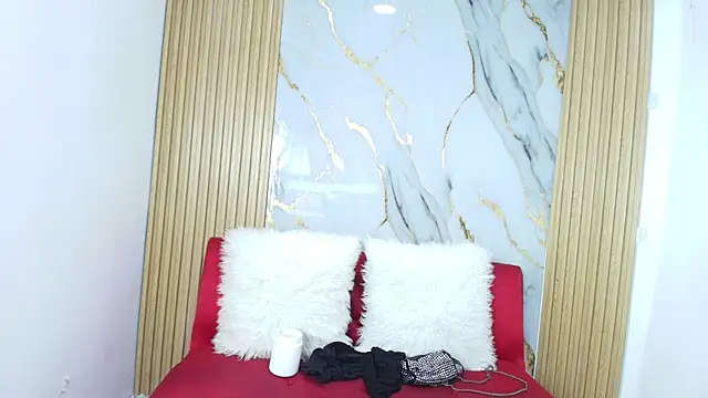 Luluu_08 live sex cam