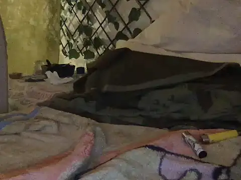 trippydove8's cam snapshot