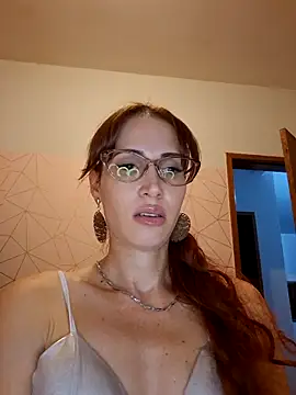 Irresistible24's cam snapshot