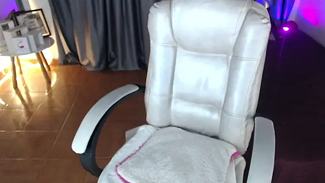 Tiana_27's cam snapshot