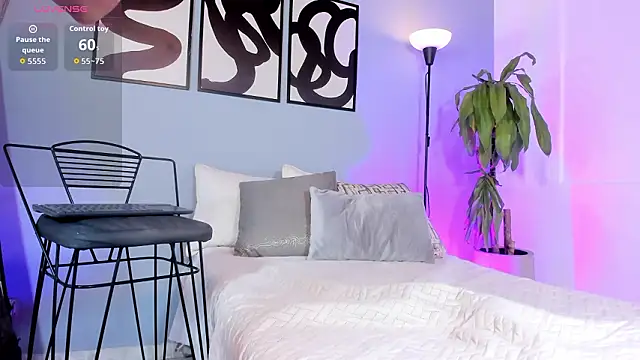 AmaraStorm's cam snapshot