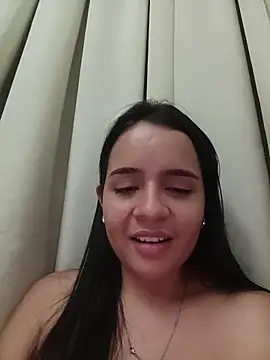 Julieth_hot-69's cam snapshot