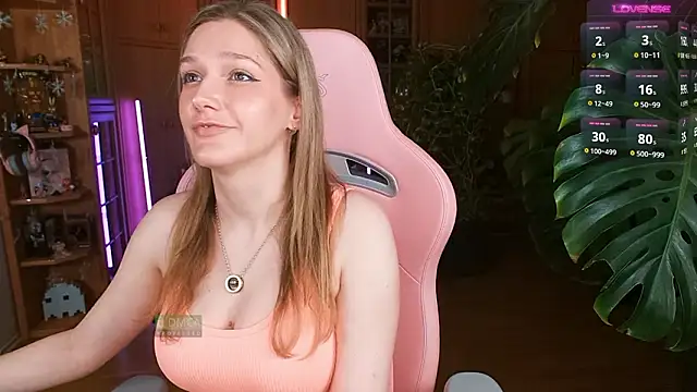 NicoleFaith's cam snapshot