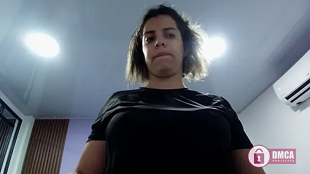 gisell_gomez's cam snapshot