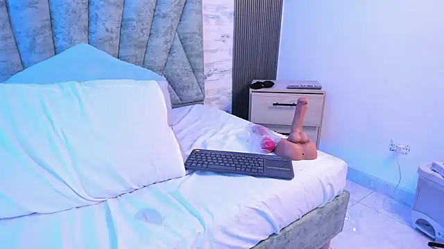 ShanelEvans's cam snapshot