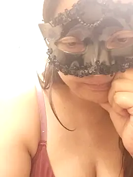 Curvy_Shrishty's cam snapshot