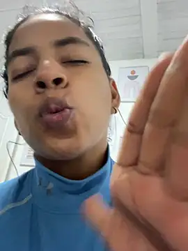 Vanessarios01 live sex cam