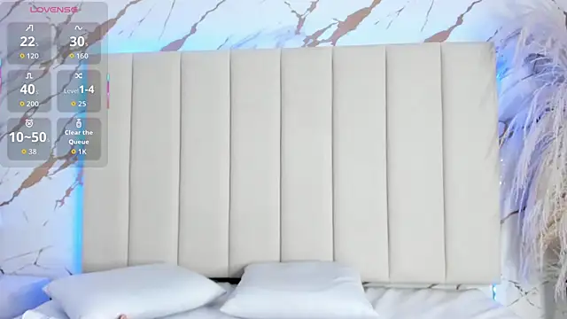 mia_serena_'s cam snapshot