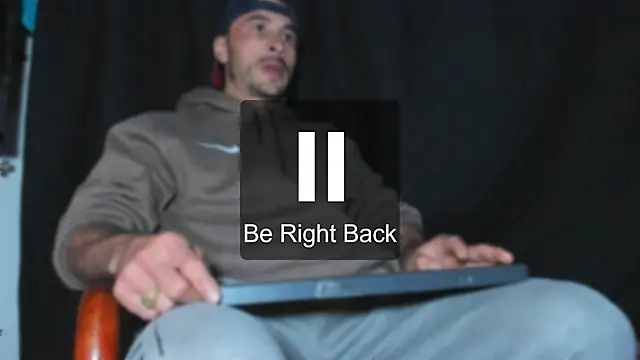 damn_fox's cam snapshot